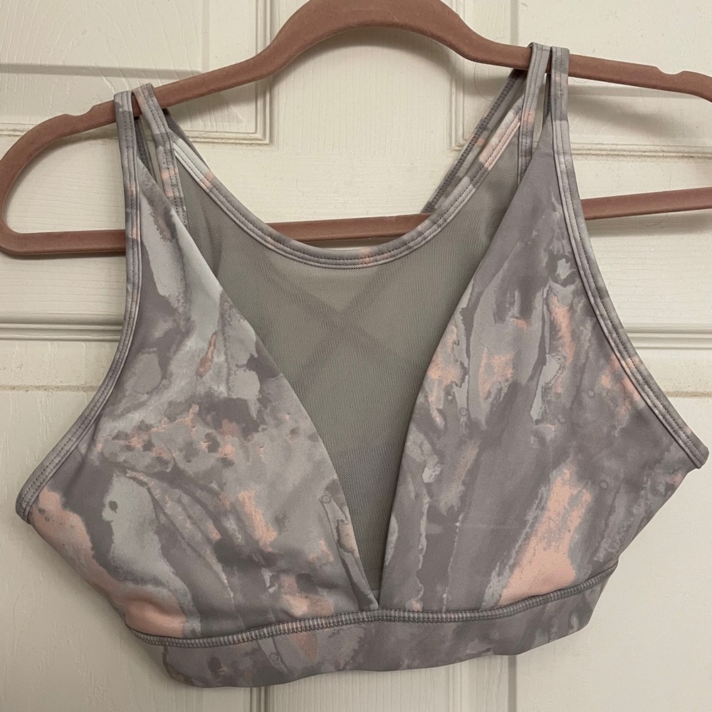 Gaiam sports bra. Jessica Biel design